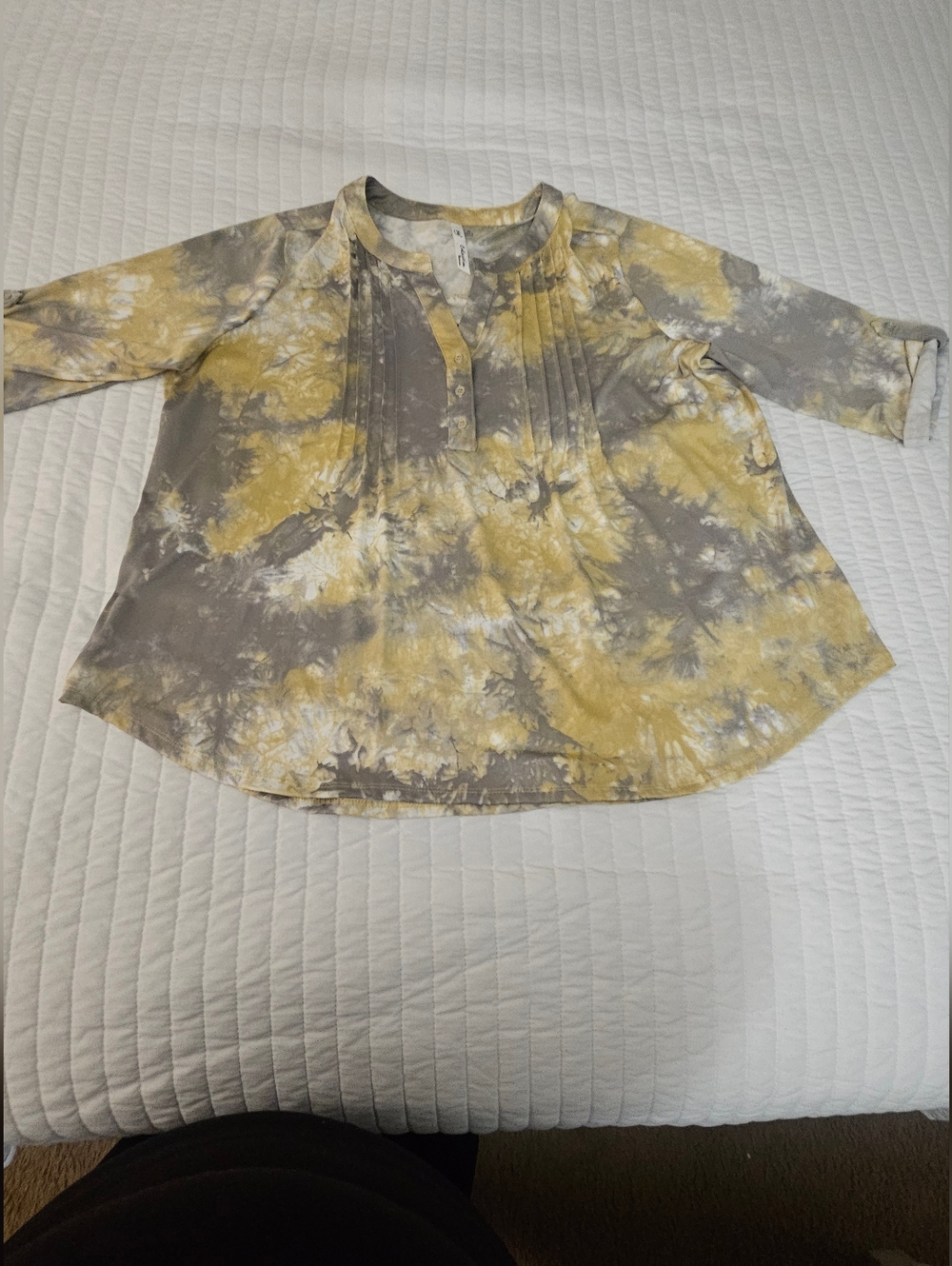 Yellow and Gray Tie-Dye Pleated Henley Top 2XL